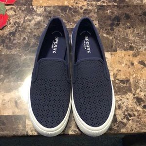 Sperry Seaside Perf Shoe